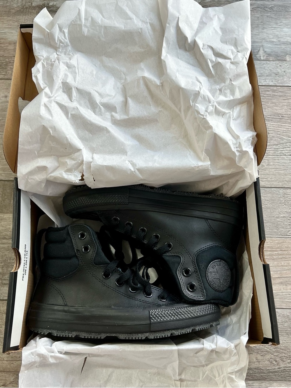 NWT Converse Boys Black Leather Berkshire Boots Size 3.5